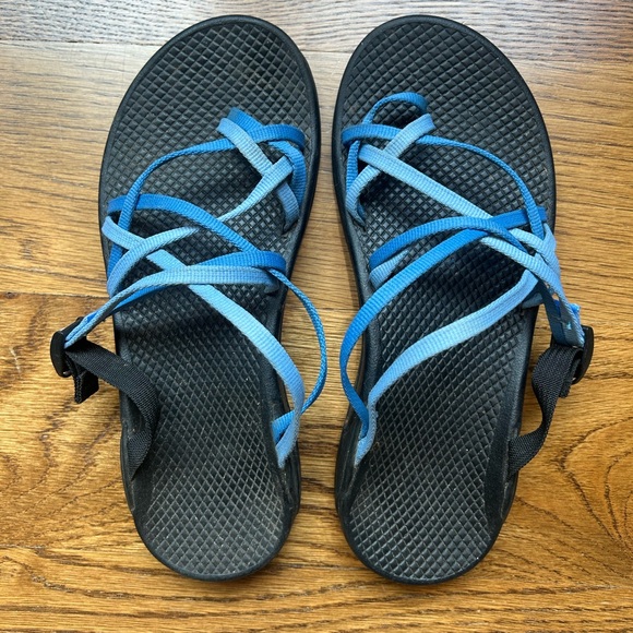 Shoes - Stylish Black and Blue Women's Sandals